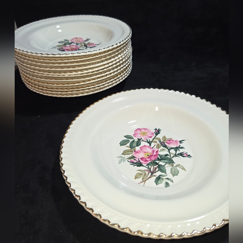 Cottage Core Vtg 22kt. Gold Rim Harker Pottery Company Wild Rose 8" Bowls